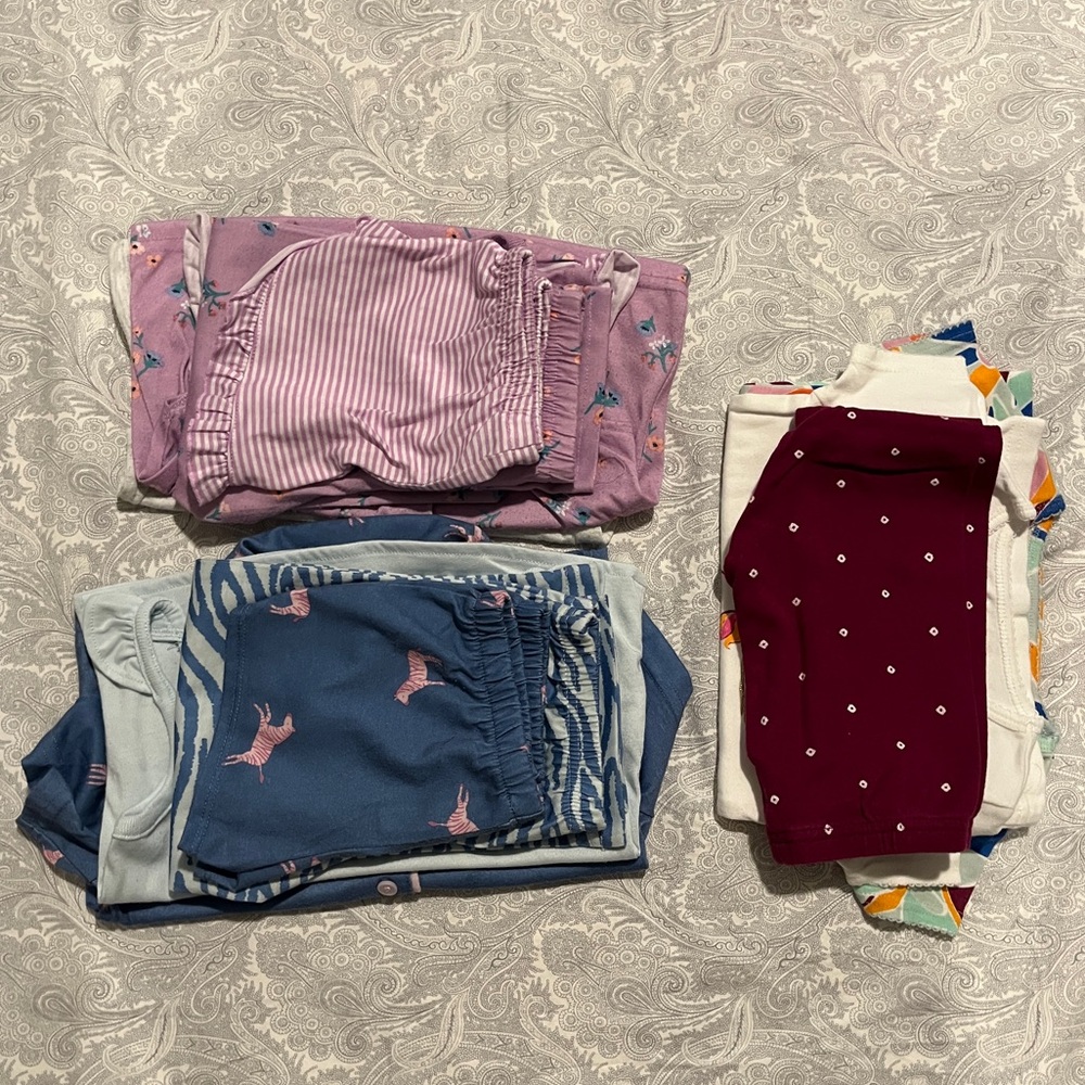 BUNDLE of 3 sets Carter's Kids' 4 piece pajama Sets Size 3T